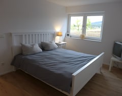 Casa/apartamento entero New Apartment In Quiet Location (Schömberg b. Balingen, Alemania)