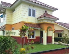 Toàn bộ căn nhà/căn hộ Villa Sasky Ciater Highland Resort (Bandung, Indonesia)