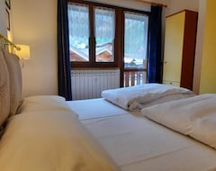Hotel Residence Weissthor (Macugnaga, Italy)