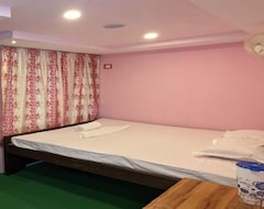 Hotel Resort Ichche Kuthi By Urban Express (Krishnanagar, Indien)