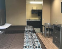 Khách sạn Deluxe Inn & Suites Baytown (Baytown, Hoa Kỳ)