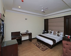 Hotel OYO 12532 Imperial Inn (New Delhi, Indija)