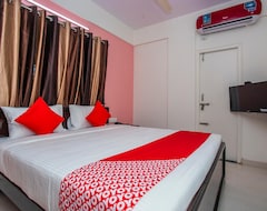 Hotel OYO 23441 Shree Gowri Comfort (Bangalore, Indija)