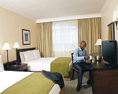 Khách sạn The Ridge Hotel (Witbank, Nam Phi)