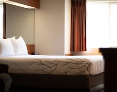 Khách sạn Monument Inn & Suites (Scottsbluff, Hoa Kỳ)