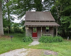 Koko talo/asunto Cabin 8, Small Rustic Cabin Located In Brown County Indiana (Trafalgar, Amerikan Yhdysvallat)