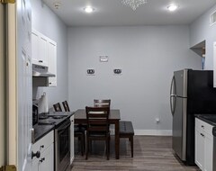 Cijela kuća/apartman Heart Of Downtown Canton (Canton, Sjedinjene Američke Države)