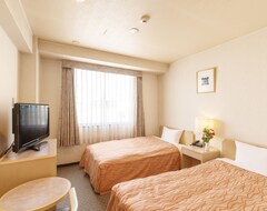 Hotel Pearl City Sendai (Sendai, Japonya)