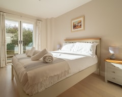 Cijela kuća/apartman A Fabulous Beach House With Sea Views And A Lovely, Enclosed Garden. (Ladock, Ujedinjeno Kraljevstvo)