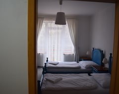 Hotel Ubytovani Ostende - Penzion (Chocerady, República Checa)