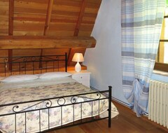 Toàn bộ căn nhà/căn hộ Vacation Home Il Casello In Sillano - 4 Persons, 1 Bedrooms (Sillano, Ý)