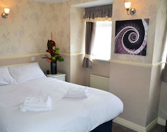 Hotelli Hotel Lyndene (Blackpool, Iso-Britannia)