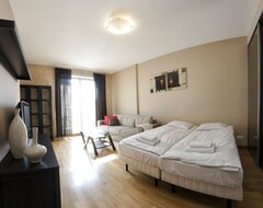 Hotelli Yourplace Top Apartments (Krakova, Puola)