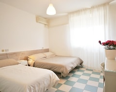 Khách sạn Happy Hotel Apartments (Marina di Pietrasanta, Ý)