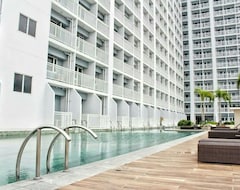 Khách sạn Breeze Residences (Manila, Philippines)
