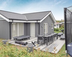 Hele huset/lejligheden 5 Bedroom Accommodation In BØrkop (Børkop, Danmark)