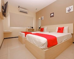 Khách sạn Reddoorz Plus Near Sam Po Kong (Semarang, Indonesia)