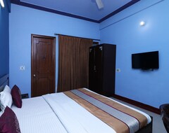 Khách sạn Capital O 6590 Hotel Amaraa (Delhi, Ấn Độ)