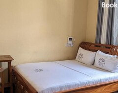 Hotel Rest Inn Lounge & Lodge (Dar es-Salaam, Tanzania)