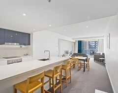 Immaculate And Spacious Surfers Paradise Hotel Accommodation (Surfers Paradise, Australia)