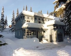 Cijela kuća/apartman Powder Blue (Vernon, Kanada)