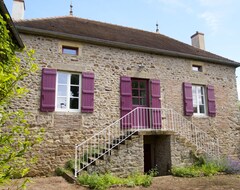 Toàn bộ căn nhà/căn hộ Lovely Cottage Near Cluny, Taizé, Cormatin (Burnand, Pháp)