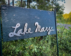 Toàn bộ căn nhà/căn hộ Immaculate All Year Lake Mary Cabin (Crystal Falls, Hoa Kỳ)