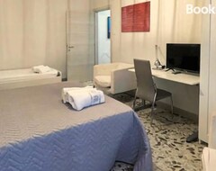 Bed & Breakfast Casa Di Nenna (Vallo della Lucania, Ý)