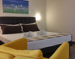 Pansion Up Room&Suite (Lecce, Italija)