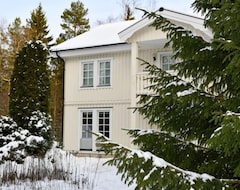 Toàn bộ căn nhà/căn hộ Vacation Home Villa Ekdal In Kustavi - 13 Persons, 5 Bedrooms (Kustavi, Phần Lan)