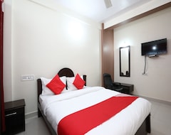 Hotel OYO 27782 Hosamane Lodge (Sakleshpur, India)