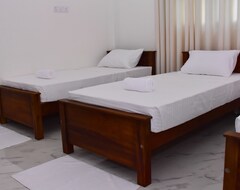 Hotel Nine Arch Holiday Resort (Ella, Sri Lanka)