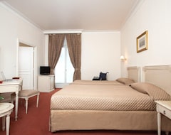 Hotelli Grand Hotel Moderne (Lourdes, Ranska)