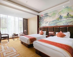 Sanlong Hotel Mile (Gejiu, Çin)