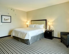 Hotel Holiday Inn Express & Suites Batavia - Darien Lake (Batavia, USA)