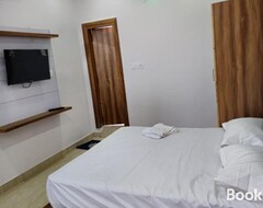 Hotel Happy Home (Aligarh, Indija)