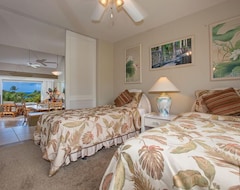 Hotel Beautifully Decorated! Very Private! Partial Ocean View! Palms At Wailea 2202 (Hawi, Sjedinjene Američke Države)