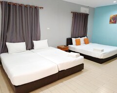 Hotel Sunrise Resort (Prachuap Khiri Khan, Thailand)