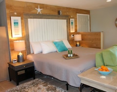 Hotel Latitude 26 Waterfront Inn & Suites (Bonita Springs, Sjedinjene Američke Države)