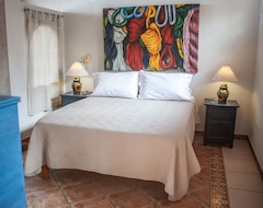Cijela kuća/apartman Five Bedroom Beachhouse With Stunning Views, Quiet Swimming Beach And Pool. (Compostela, Meksiko)