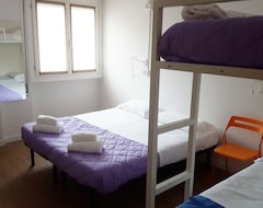 Khách sạn Lake Garda Hostel (Salo, Ý)