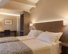 Khách sạn Hotel La Grotta (San Marino, San Marino)