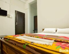 Khách sạn SPOT ON 46207 Layali Tourist Home (Malappuram, Ấn Độ)