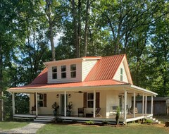 Toàn bộ căn nhà/căn hộ Porchland Cottage -practically New House With Countryside View (Portland, Hoa Kỳ)