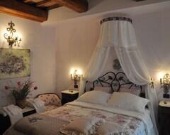 Casa/apartamento entero House With Garden In Stone Farmhouse (Castiglione del Lago, Italia)