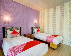 Hotel OYO 3305 Bumi Siliwangi Residence (Padang, Indonesia)