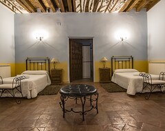 Toàn bộ căn nhà/căn hộ Palacio De Los Serrano - Casa Rural For 16 People (Sotillo de la Ribera, Tây Ban Nha)