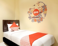 Hotel OYO 121 Rumah Ayub Syariah (Jakarta, Indonezija)