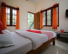 Hotel OYO 13548 Leaf Garden Cottage (Munnar, India)