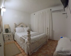 Nhà trọ Guest House With Beach View, Sleeps 6 & Jaccuzi (Maunabo, Puerto Rico)